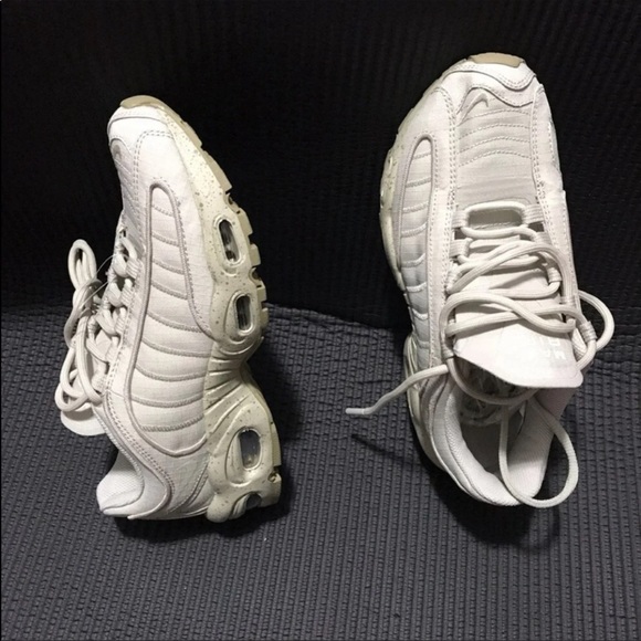 NEW Nike Air Max Tailwind 4 Men's Sneakers - Picture 2 of 4